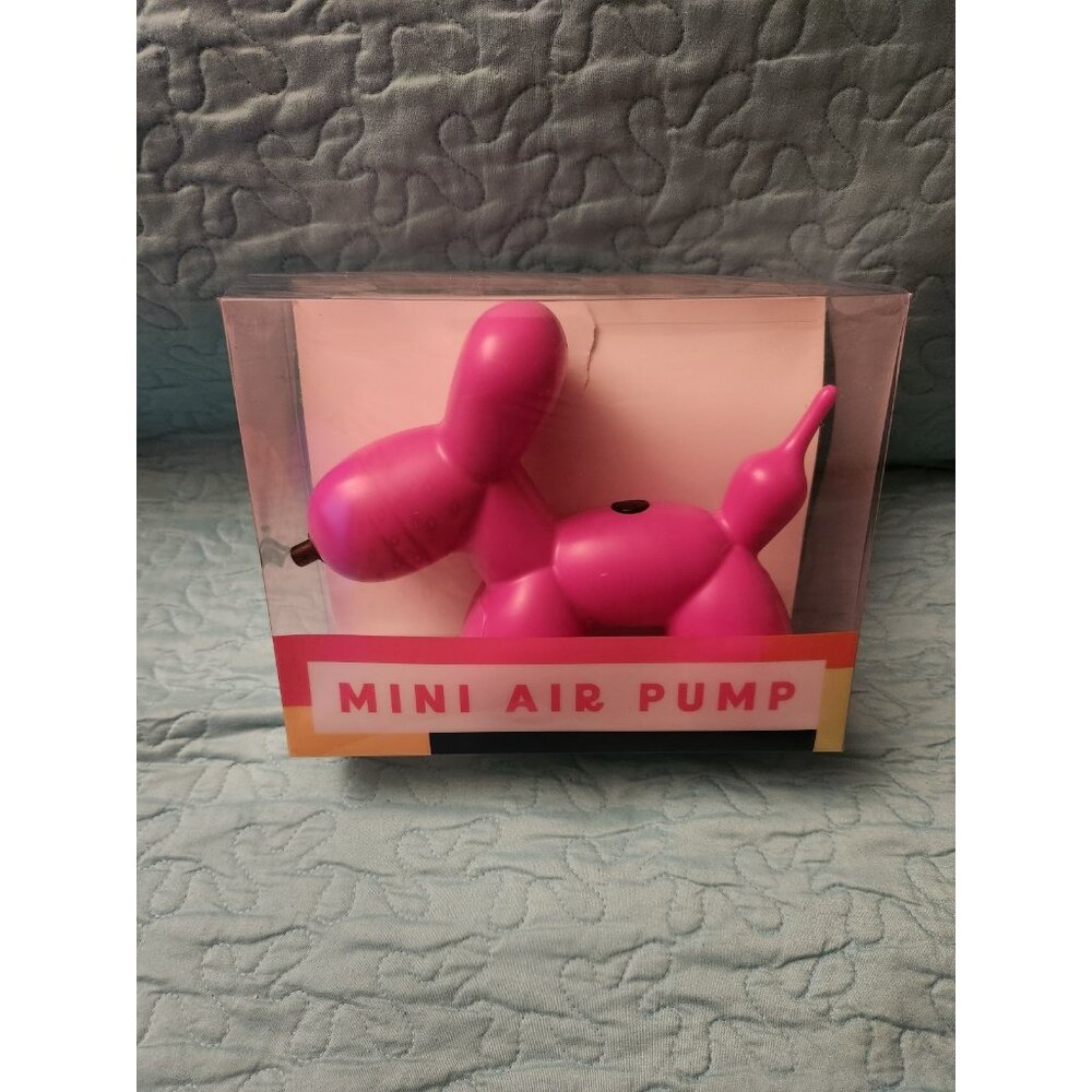 Target Bullseye Playground Pink Balloon Dog Mini Air Pump NWT